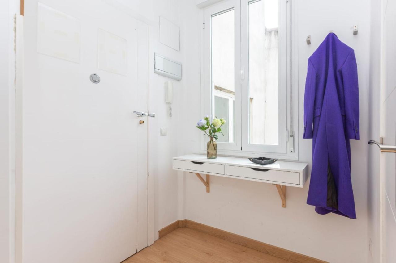 Apartamento Atico Las Letras - Alojamiento De Temporada Madrid Luaran gambar